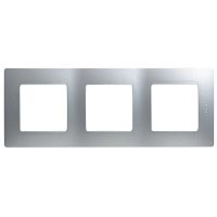 Рамка Legrand Etika, 3 места, алюминий, 672553 Рамка Legrand Etika, 3 места, алюминий, 672553